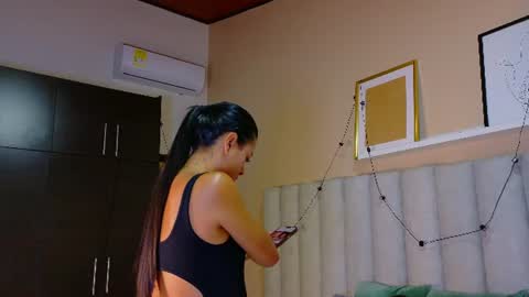 Snapshot of angelsavage__ chatting on 07.29.26 Angel 3 online show from 07.29.26
