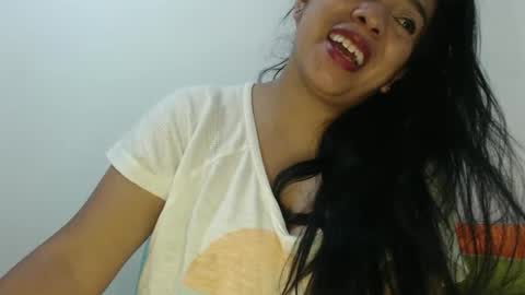 Snapshot of angelsexylatina chatting on 04.29.26 rebeca online show from 04.29.26