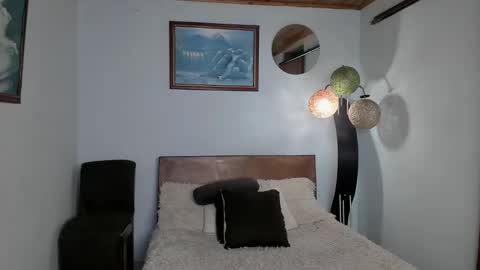 Angel Fox online show from 12.09.24