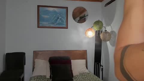 Angel Fox online show from 12.27.24