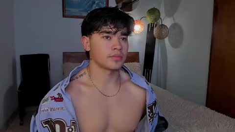 Angel Fox online show from 02.13.25