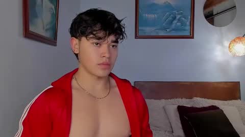 Angel Fox online show from 02.14.25