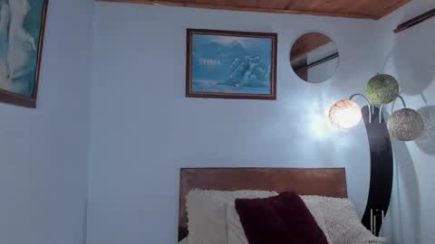 Angel Fox online show from 03.12.25