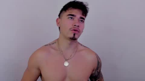 Angel Fox online show from 09.11.25