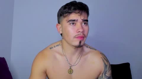 Angel Fox online show from 09.18.25