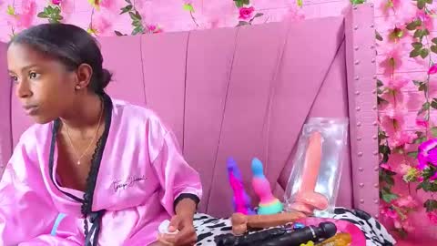 Anyega online show from 12.17.25