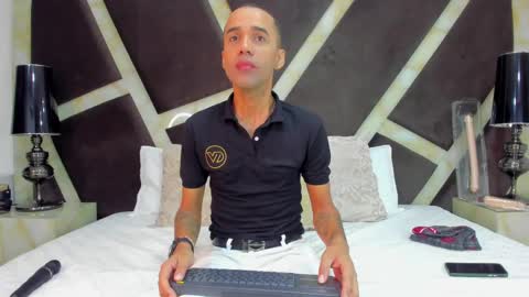  Anghel Stone  online show from 02.05.25