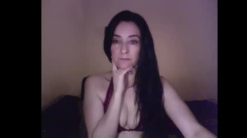 Snapshot of angiesquirt chatting on 05.03.26 VALENTINA online show from 05.03.26