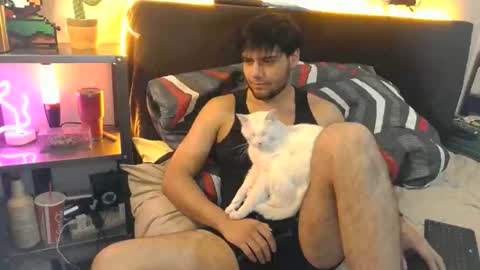 Snapshot of angrydeimos chatting on 02.14.26 Deimos online show from 02.14.26