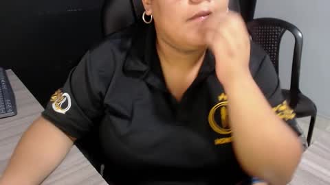 angy online show from 10.11.25