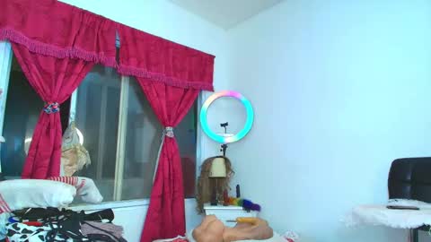 Snapshot of angye_hot chatting on 02.07.25 Jovana Michell online show from 02.07.25