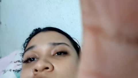 Snapshot of anie__saenz chatting on 05.13.26 anie__saenz online show from 05.13.26