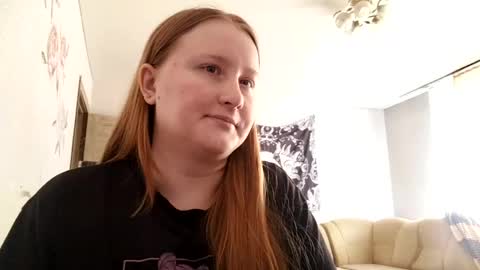 Snapshot of anika_lipps chatting on 05.14.26 Anika online show from 05.14.26