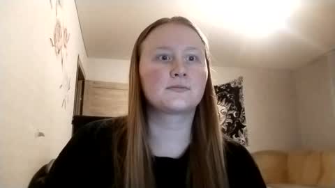 Snapshot of anika_lipps chatting on 05.16.26 Anika online show from 05.16.26