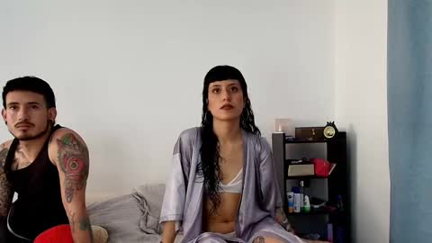 Snapshot of anika_lowen chatting on 02.28.25 Anika And Lowen Your Thumbs Up Are Super Important For Us online show from 02.28.25