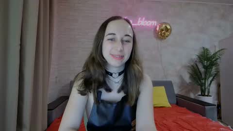 Snapshot of anikabloom chatting on 02.26.25 anikabloom online show from 02.26.25