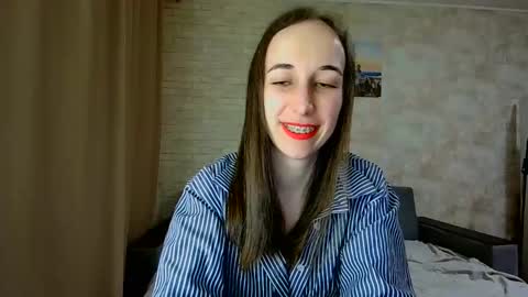 Snapshot of anikabloom chatting on 04.22.26 anikabloom online show from 04.22.26