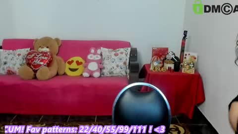 Snapshot of anissyax chatting on 09.26.25 AnissyaX online show from 09.26.25