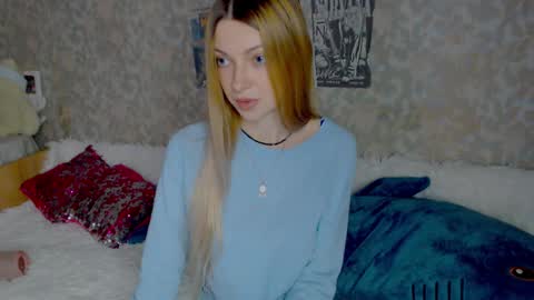 Snapshot of anita_moon_ chatting on 02.25.25 anita_moon_ online show from 02.25.25