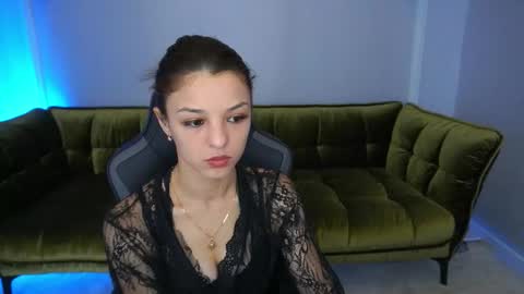 Snapshot of anitabambie chatting on 09.29.25 Anita online show from 09.29.25