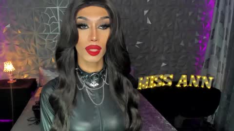 Snapshot of anitacruisze chatting on 01.18.25 Miss Ann online show from 01.18.25