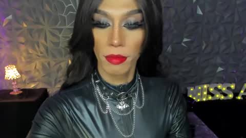 Snapshot of anitacruisze chatting on 01.20.25 Miss Ann online show from 01.20.25