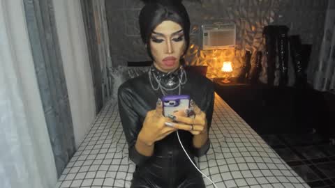 Snapshot of anitacruisze chatting on 02.02.25 Miss Ann online show from 02.02.25