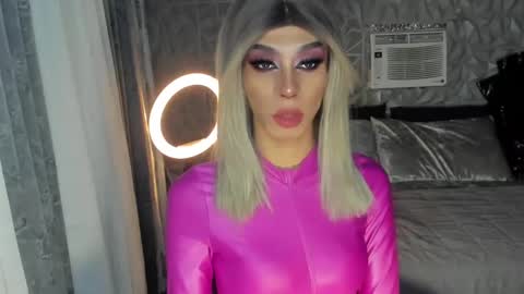 Snapshot of anitacruisze chatting on 02.20.25 Miss Ann online show from 02.20.25