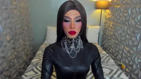 Snapshot of anitacruisze chatting on 03.03.25 Miss Ann online show from 03.03.25