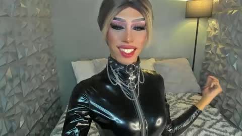 Snapshot of anitacruisze chatting on 03.06.25 Miss Ann online show from 03.06.25