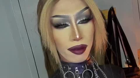 Snapshot of anitacruisze chatting on 09.20.25 Miss Ann online show from 09.20.25