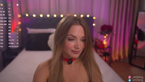 Snapshot of anitaraj_ chatting on 09.08.25 Im Anita thumb up me please its important online show from 09.08.25