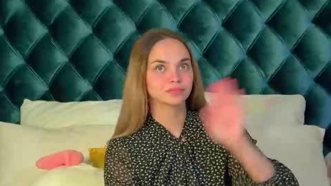 AnitaVenture online show from 09.21.25