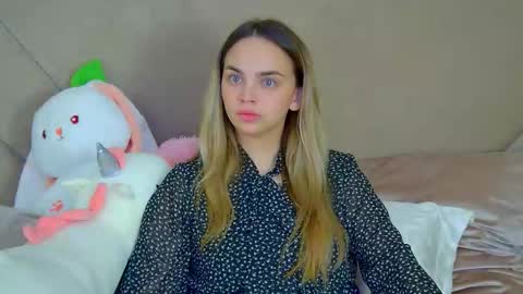 AnitaVenture online show from 10.15.25