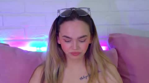 Snapshot of anitaventure chatting on 03.14.26 AnitaVenture online show from 03.14.26