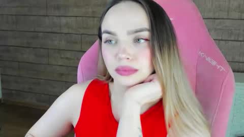 Snapshot of anitaventure chatting on 03.16.26 AnitaVenture online show from 03.16.26