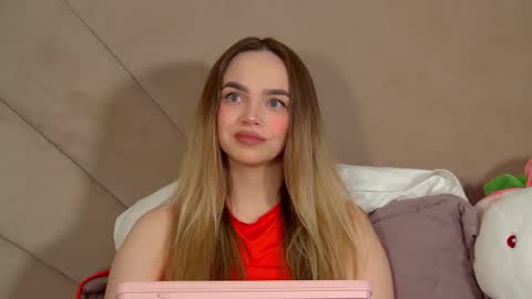 Snapshot of anitaventure chatting on 03.19.26 AnitaVenture online show from 03.19.26