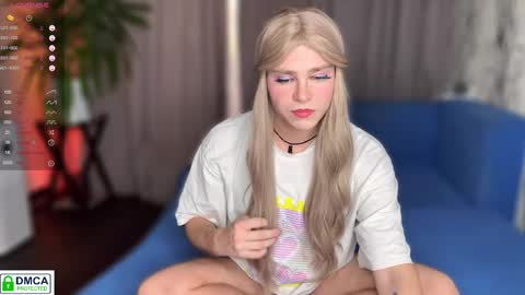 anjalin_sososok online show from 10.08.25