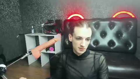 Snapshot of anjella_botton chatting on 07.06.26 Angel online show from 07.06.26