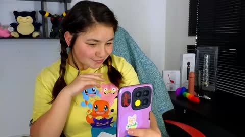 Snapshot of ann_cohen chatting on 02.04.25 Only fans online show from 02.04.25