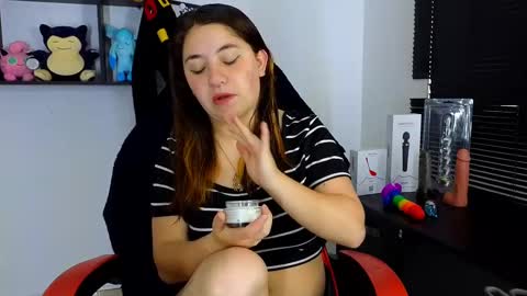 Snapshot of ann_cohen chatting on 02.26.25 Only fans online show from 02.26.25