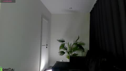 Snapshot of ann_garcia chatting on 02.25.26 ann online show from 02.25.26