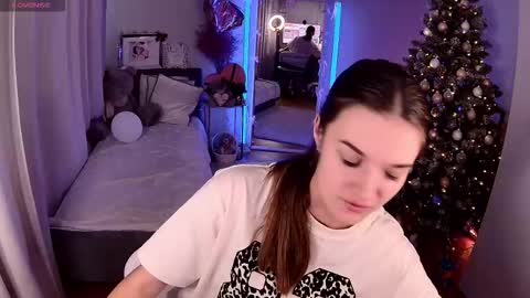 Snapshot of ann_woood chatting on 02.28.26 ann_woood online show from 02.28.26