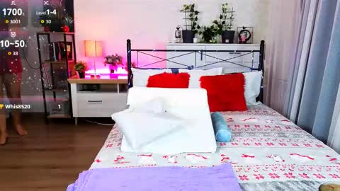 Snapshot of anna127moon chatting on 02.01.26 Anna online show from 02.01.26