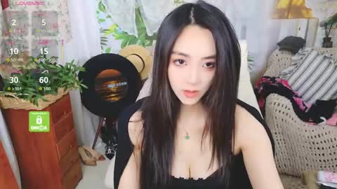 Snapshot of anna6513812 chatting on 04.10.26 anna6513812 online show from 04.10.26