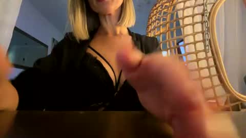 Anna online show from 07.10.26