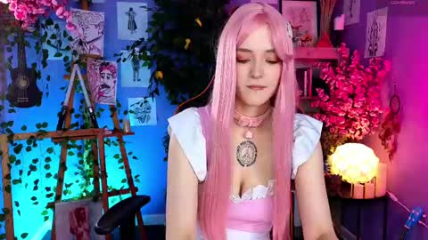 Snapshot of anna_bloom_ chatting on 03.07.25 Violett online show from 03.07.25