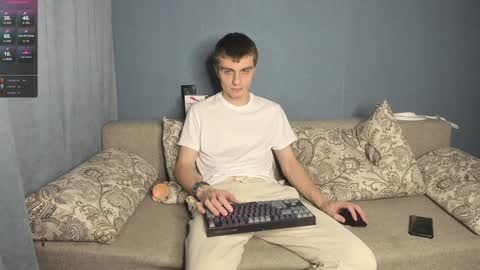 Snapshot of anna_jason chatting on 12.30.24 Fansly Jason sweet ass online show from 12.30.24