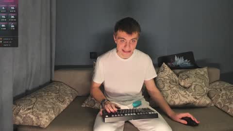 Snapshot of anna_jason chatting on 01.06.25 Fansly Jason sweet ass online show from 01.06.25