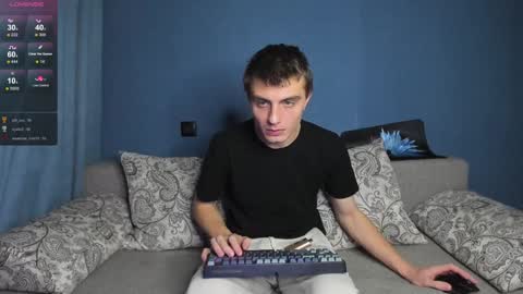 Snapshot of anna_jason chatting on 01.12.25 Fansly Jason sweet ass online show from 01.12.25